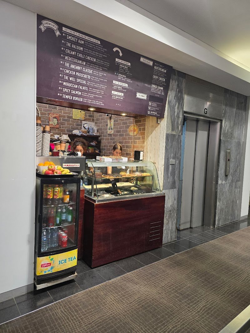 Hole in the Wall: Sandwich Factory photo 4