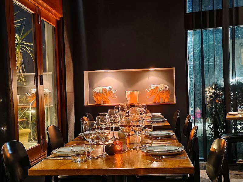 The Lotus Indian photo 5