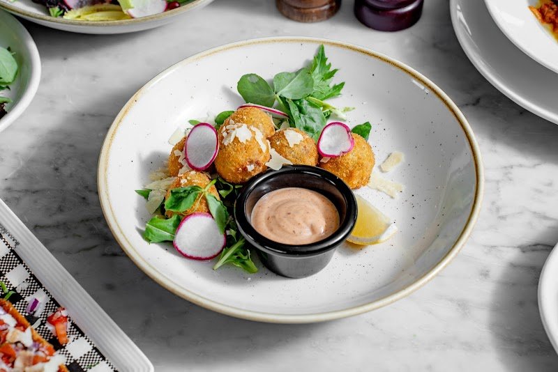 Club Grill by Rocky photo 2