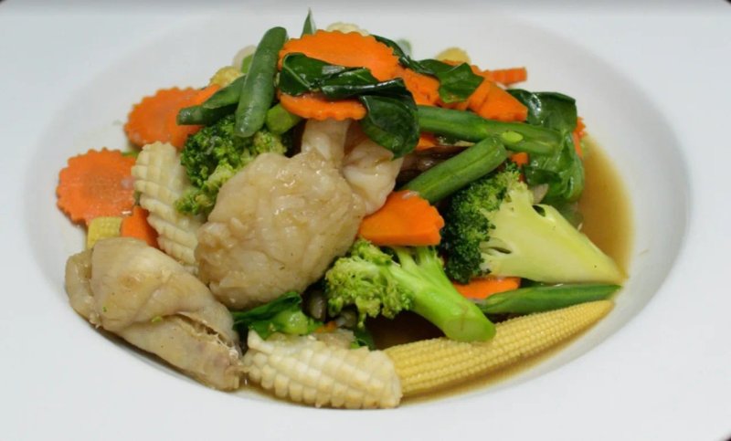 Muang Thong - Golden City Thai Restaurant photo 6