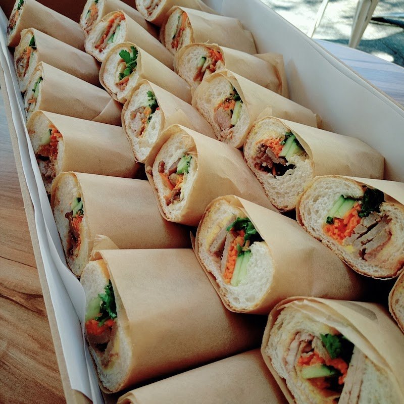 Let's Eat Lunch Bar and Cafe photo 2