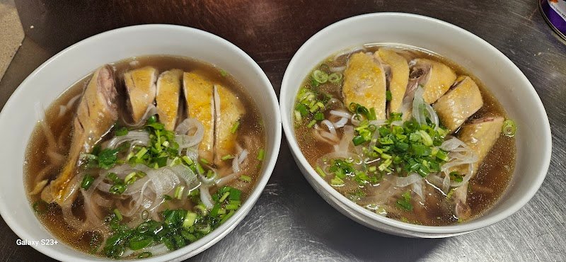 90 plus Vietnamese Restaurant photo 3