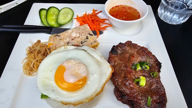 90 plus Vietnamese Restaurant photo 9