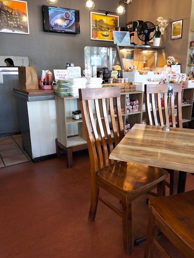 Batavia Corner photo 6