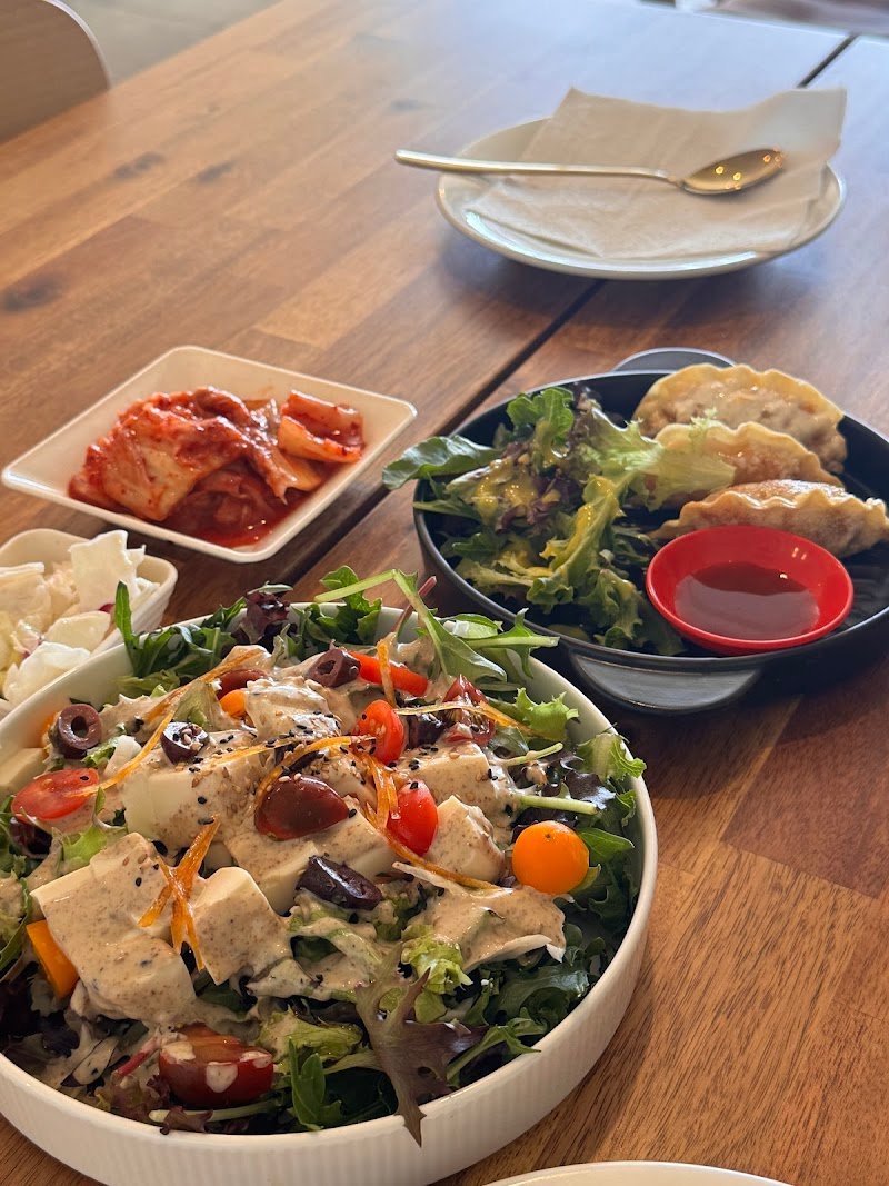 K Arundel 153 photo 3