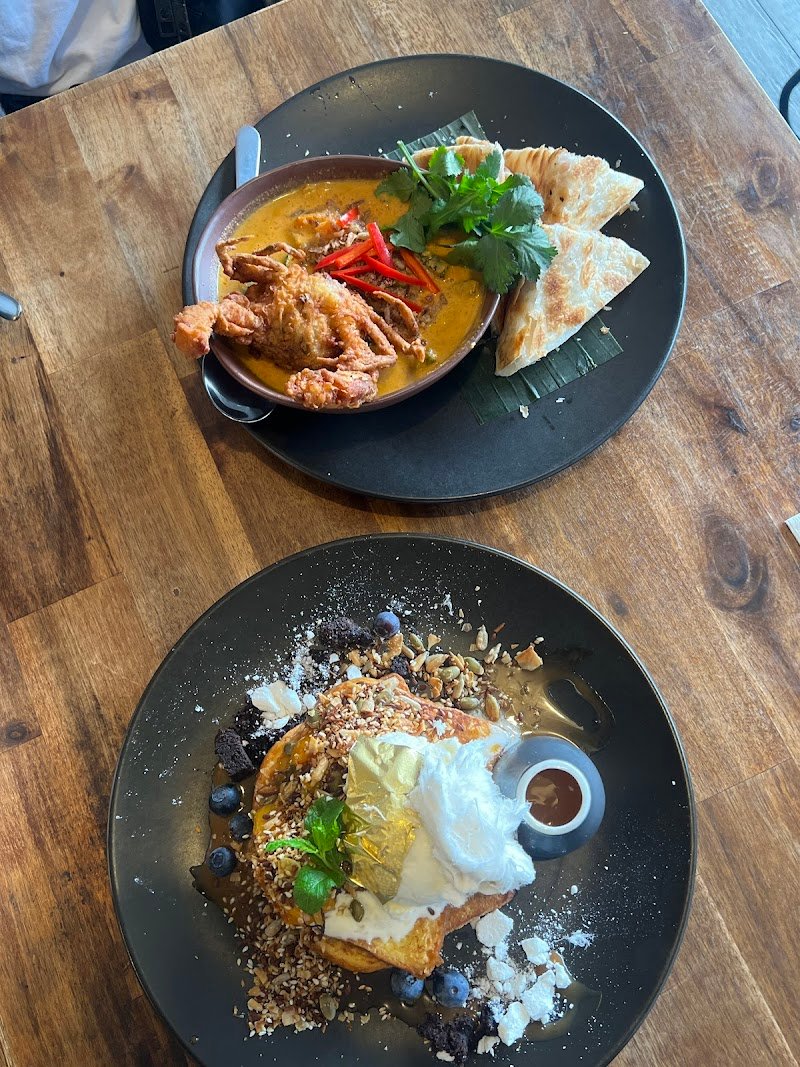 Jacaranda Coffee Lane photo 5