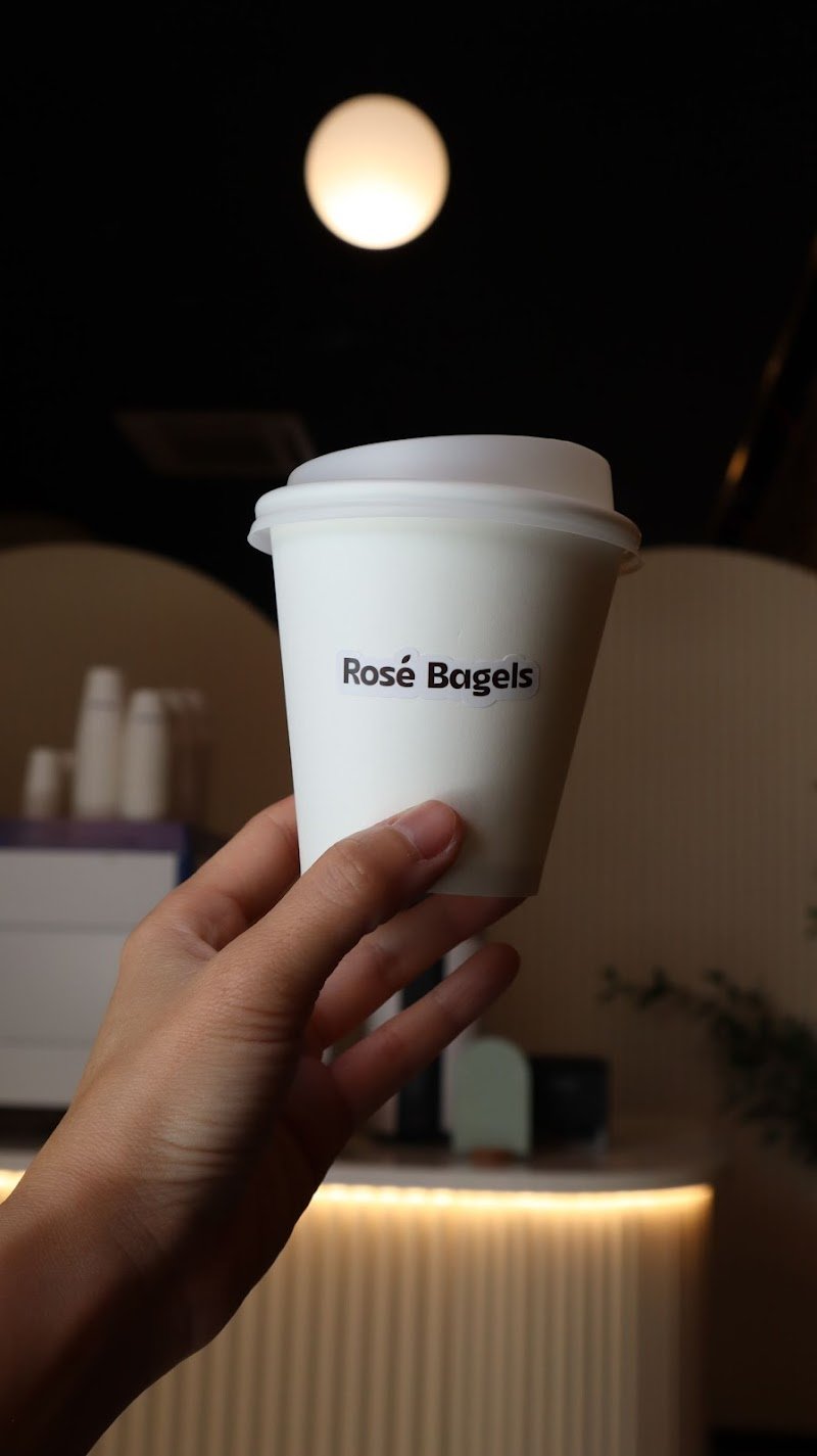 Rosé Bagels photo 8