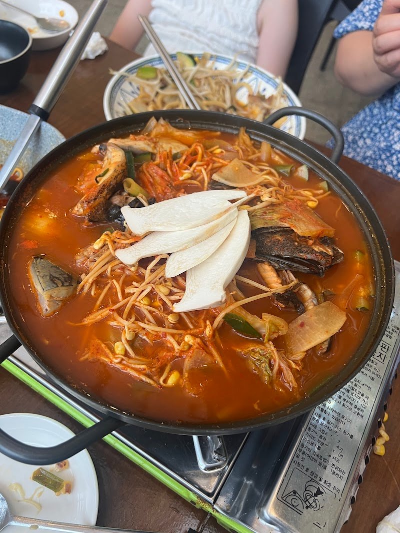 Yacha Asian Restaurant photo 9