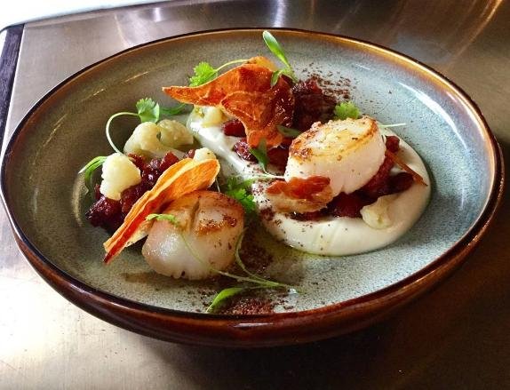 Born by Tapavino photo 2