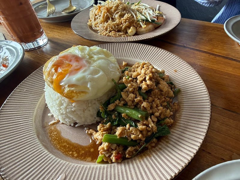 Thai on Lennox photo 5