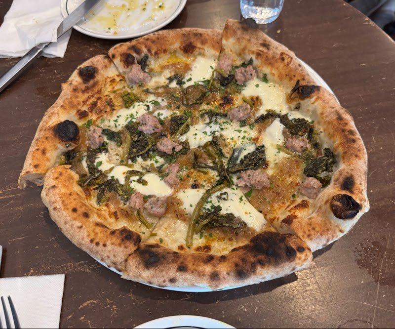 Cecchis Restaurant photo 3