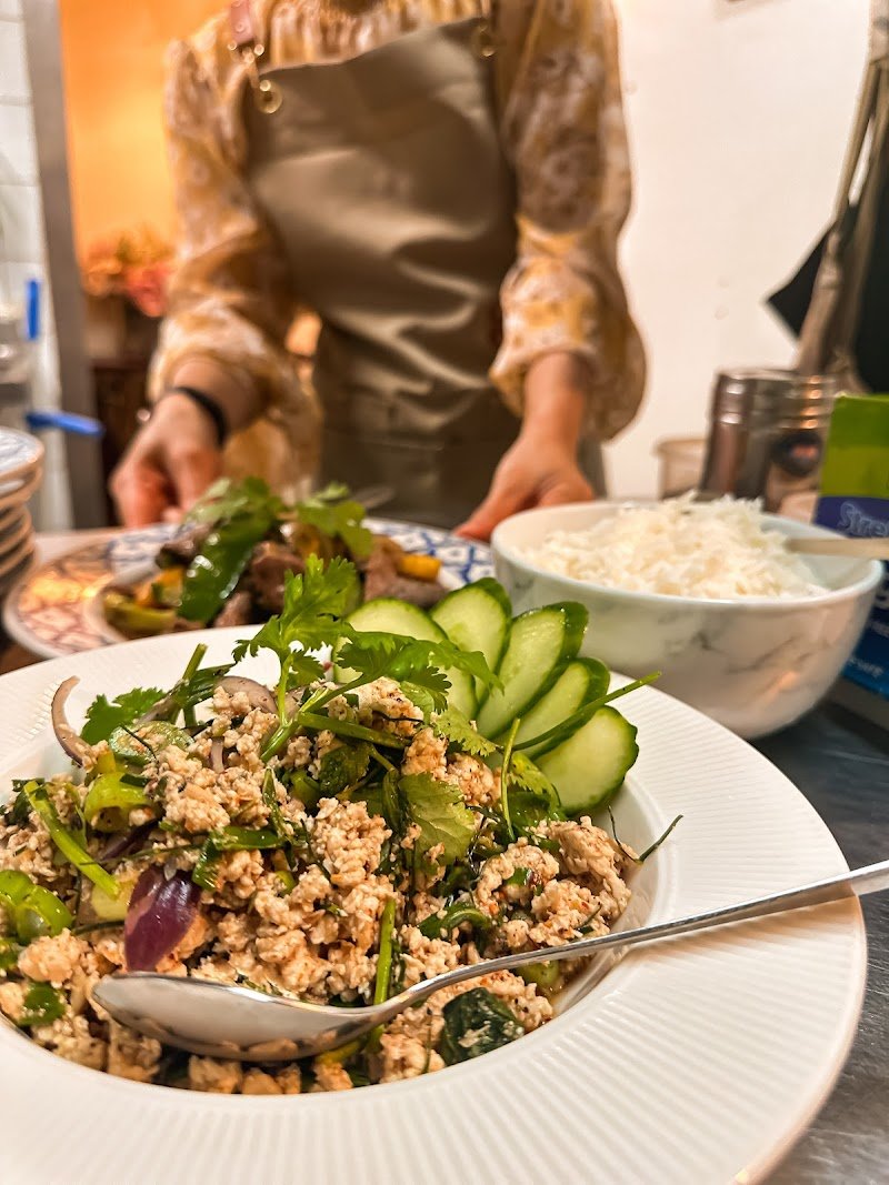 Benjamas Thai photo 10