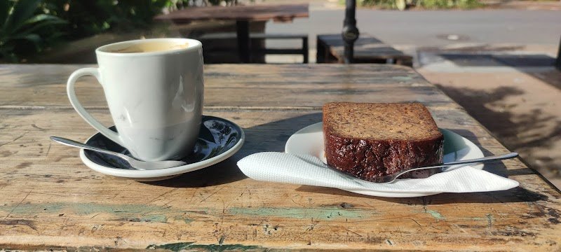 Erb 'N' Flo Breakfast & Coffee Bar photo 2