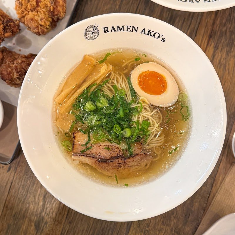 RAMEN AKOโs photo 4