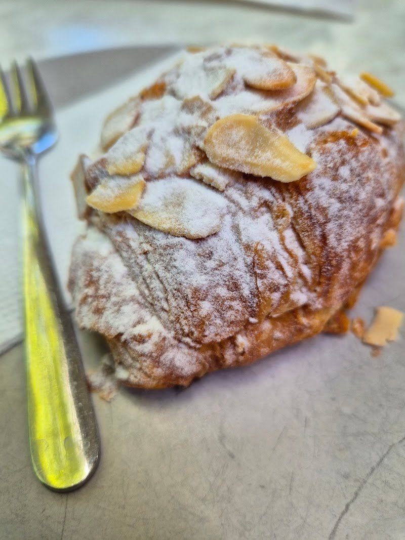 Chez Jean-Claude Patisserie photo 10